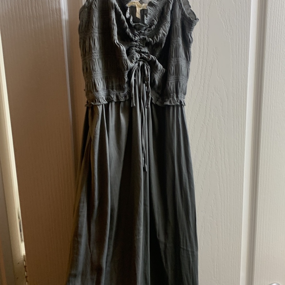 NWT Midi Dress